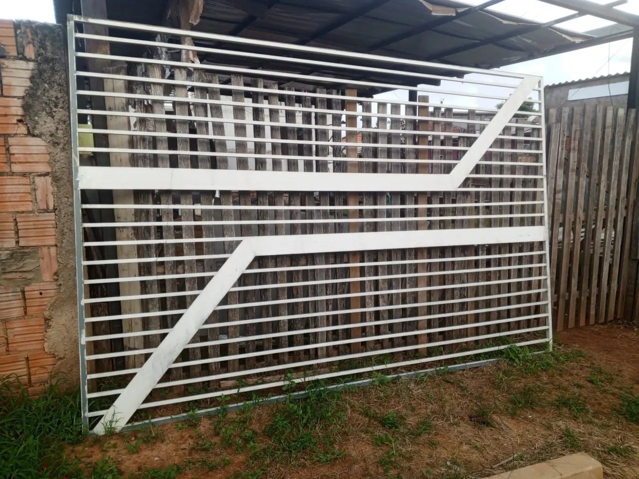 Portão de ferro 64842820226689120