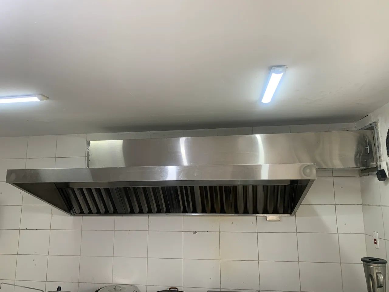 Coifa de inox completa + euxastor nova comprada em maio 2025