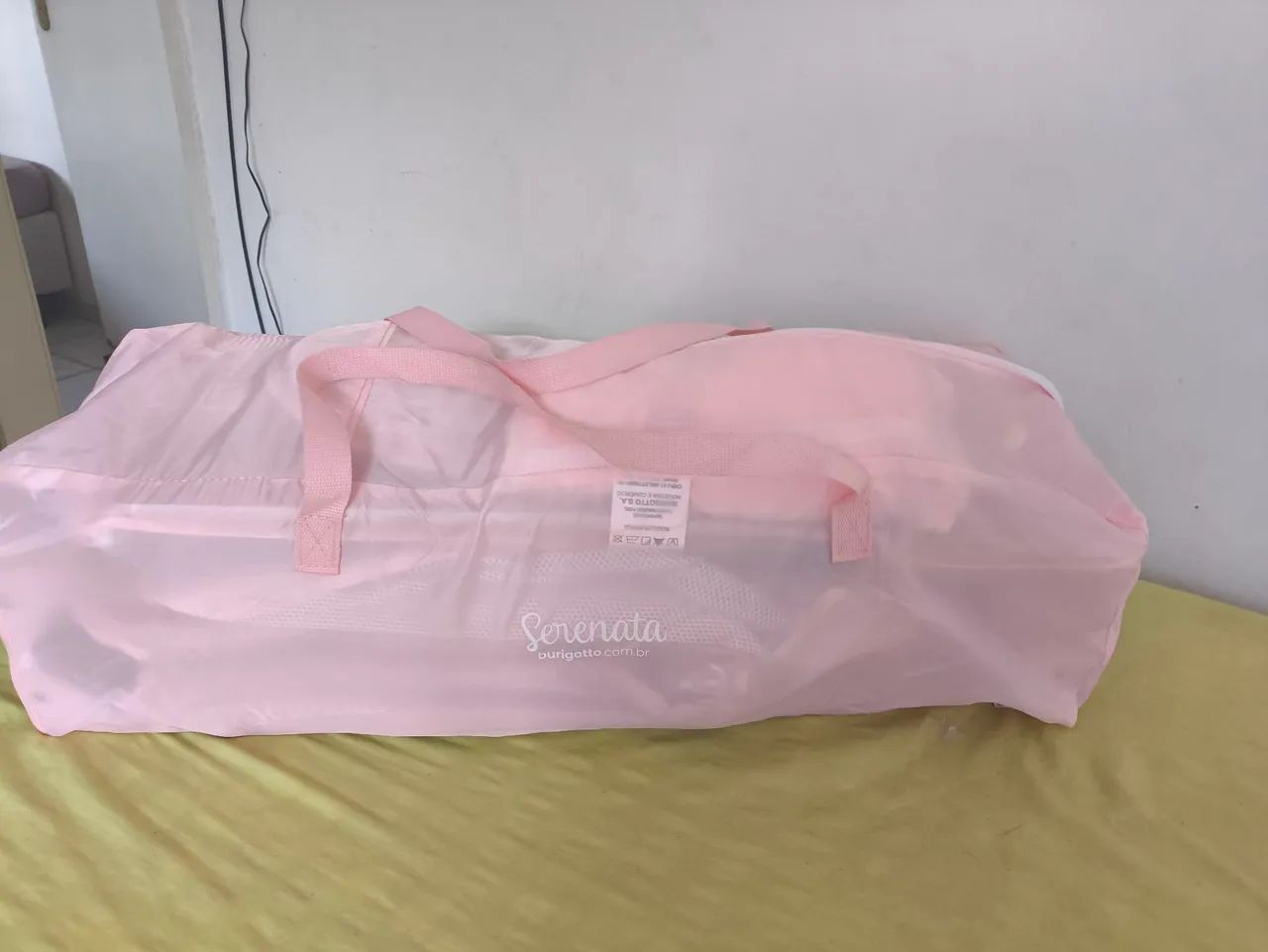 Berço e cercadinho ao mesmo tempo  + colchão Ortobom 
