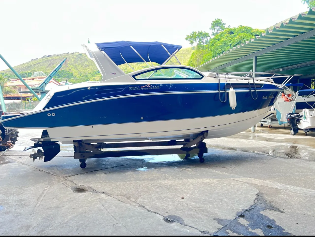 Lancha Real 265 - 2015 - Gasolina - Impecável