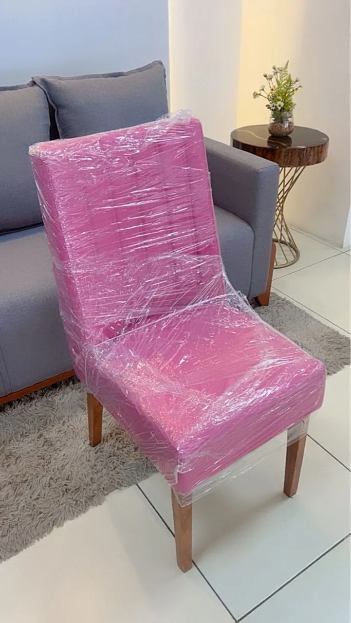Cadeiras para sala de jantar em diversos modelos