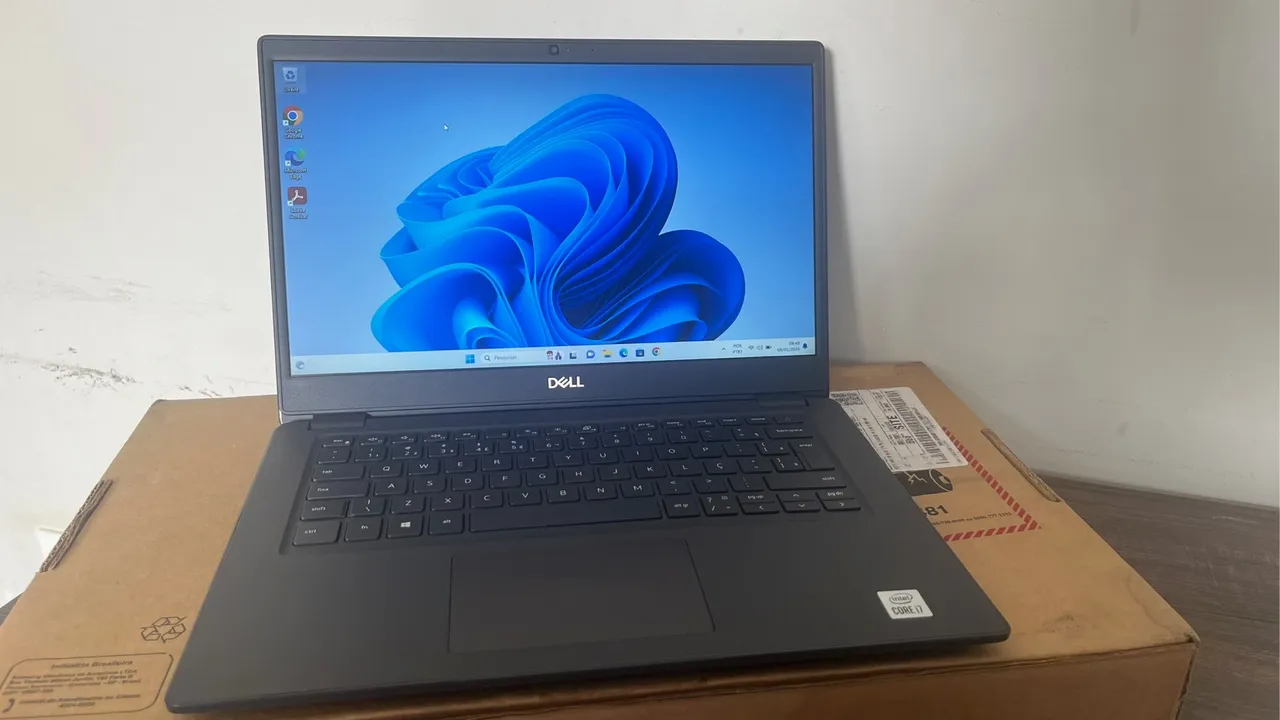 Notebook Dell i7 10ªth 8Gb RAM SSD 256Gb Nvme Tec.iluminado e Digital Wifi6