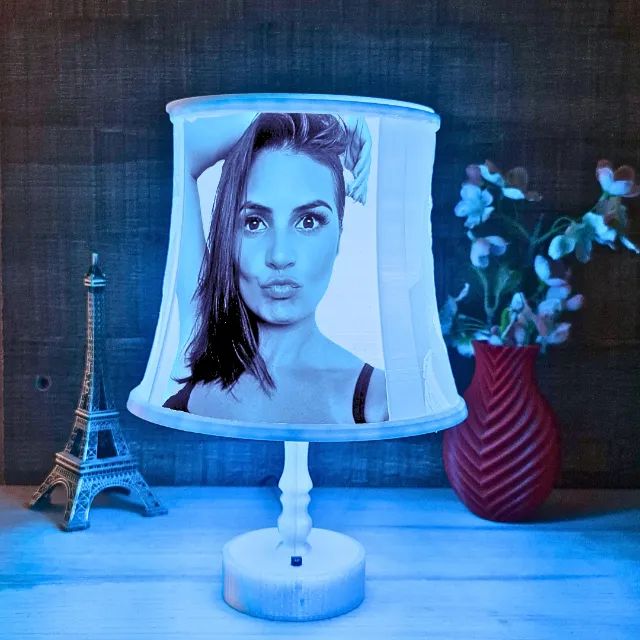 Abajur 3d Personalizado com Suas Fotos, Presente Criativo e Exclusivo e inesquecivel