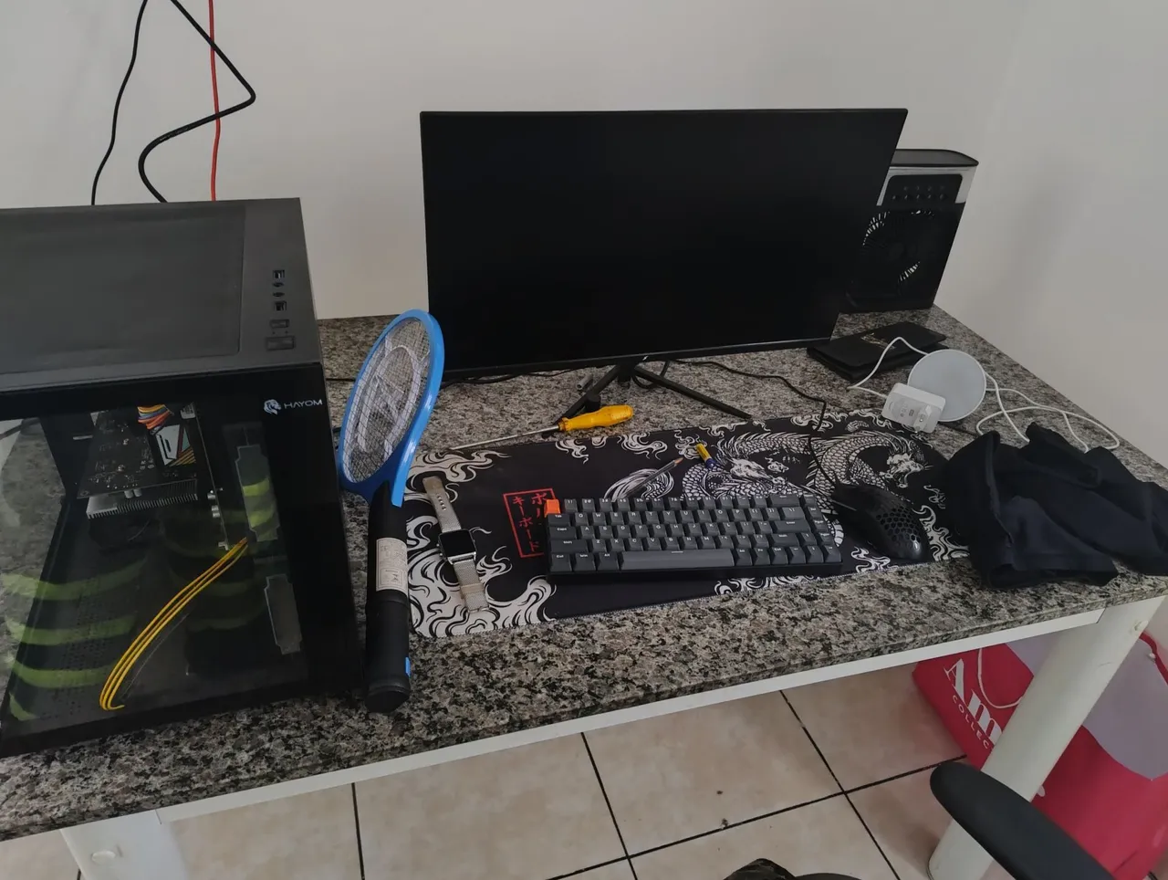 VENDO PC GAMER COM MONITOR RYZEN 5 5500 32 GB RAM RX 550 4B PRECO NEGÓCIAVEL
