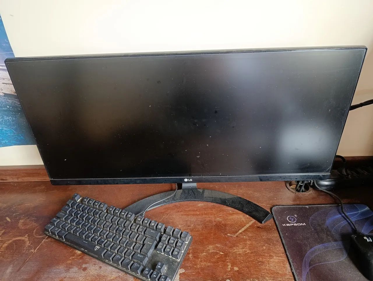 Monitor ultrawide LG 29 POLEGADAS