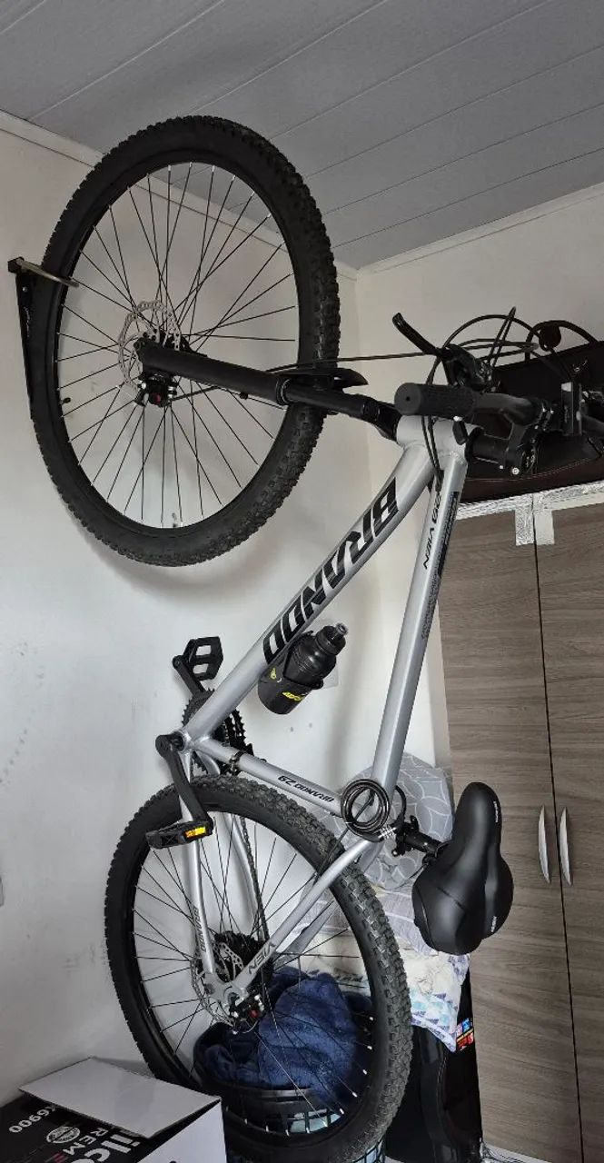 Vendo bicicleta nova 