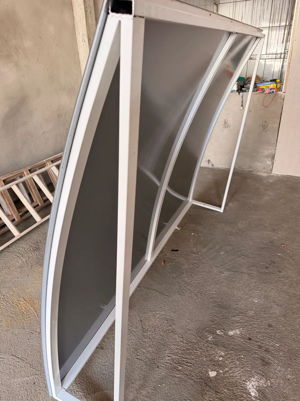 Toldo de policarbonato 