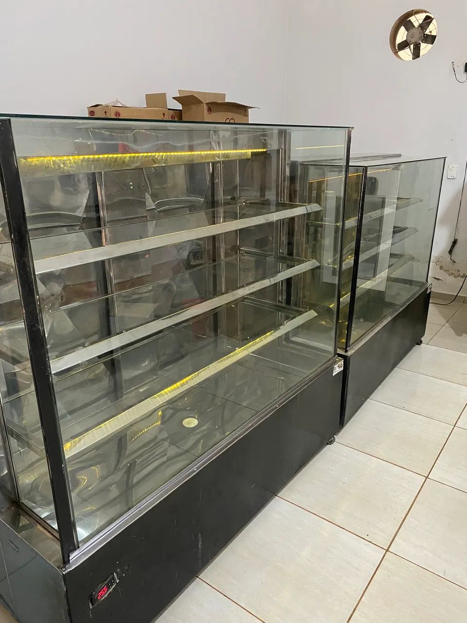 Balcões natural e refrigerado