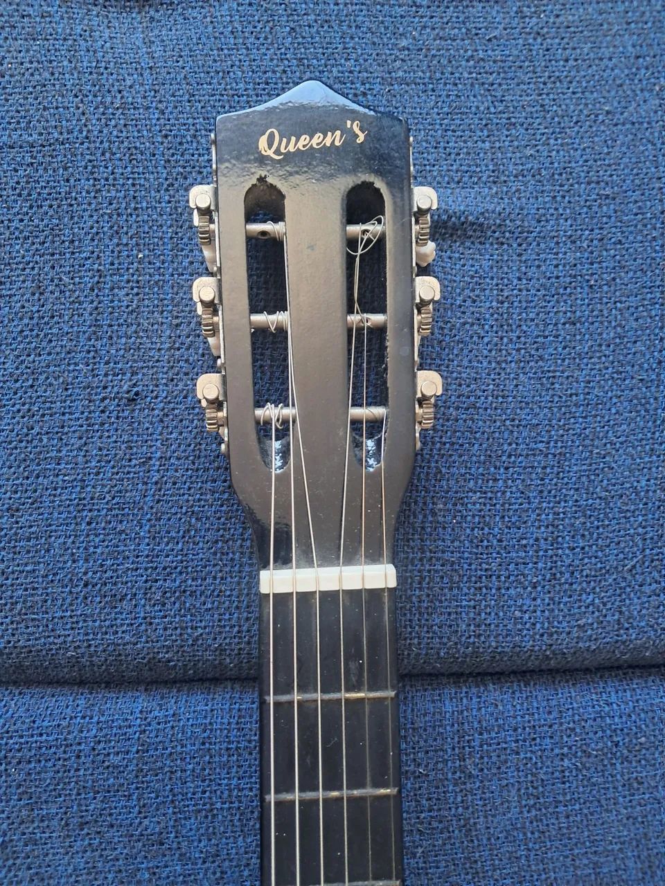Violão Queens