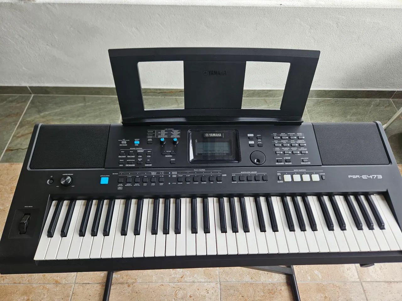 Teclado Yamaha PSR- E473 - Foto 4