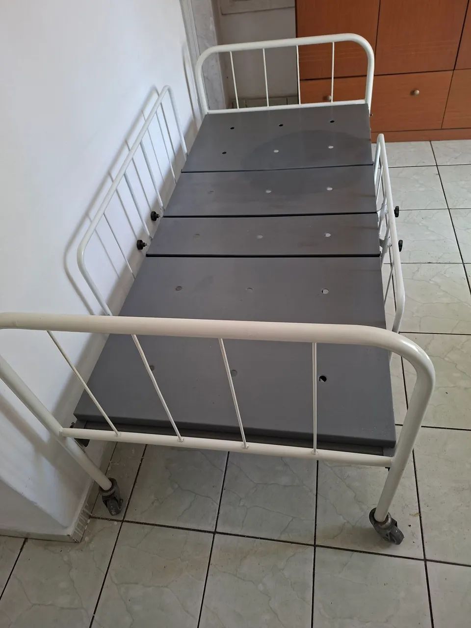 Cama hospitalar  - Foto 3