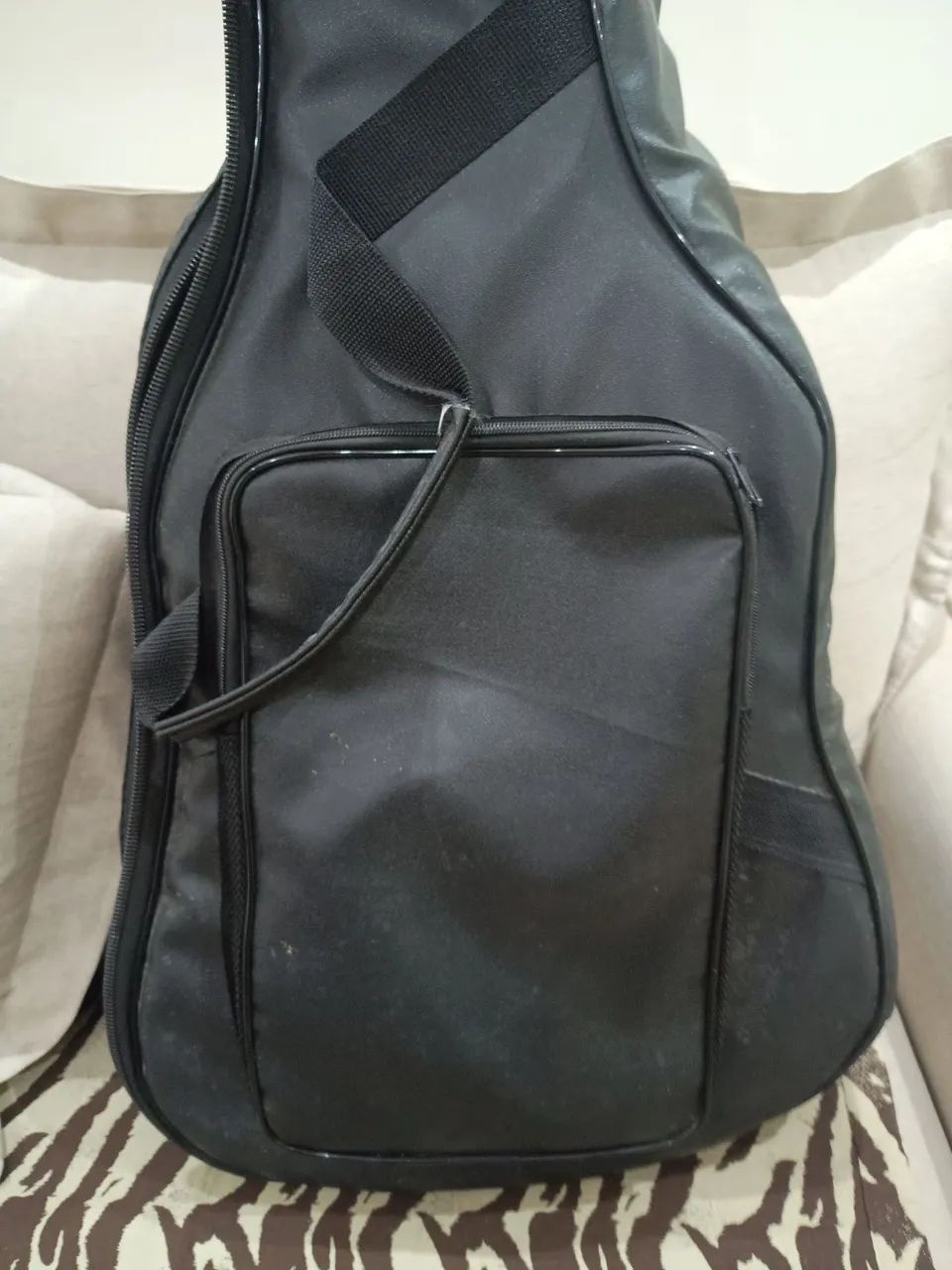 Capa para Violão (Soft Case) Preta! Em Couro... - Foto 2