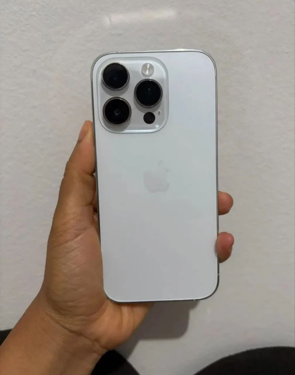 VENDE-SE IPHONE 14 PRO MAX