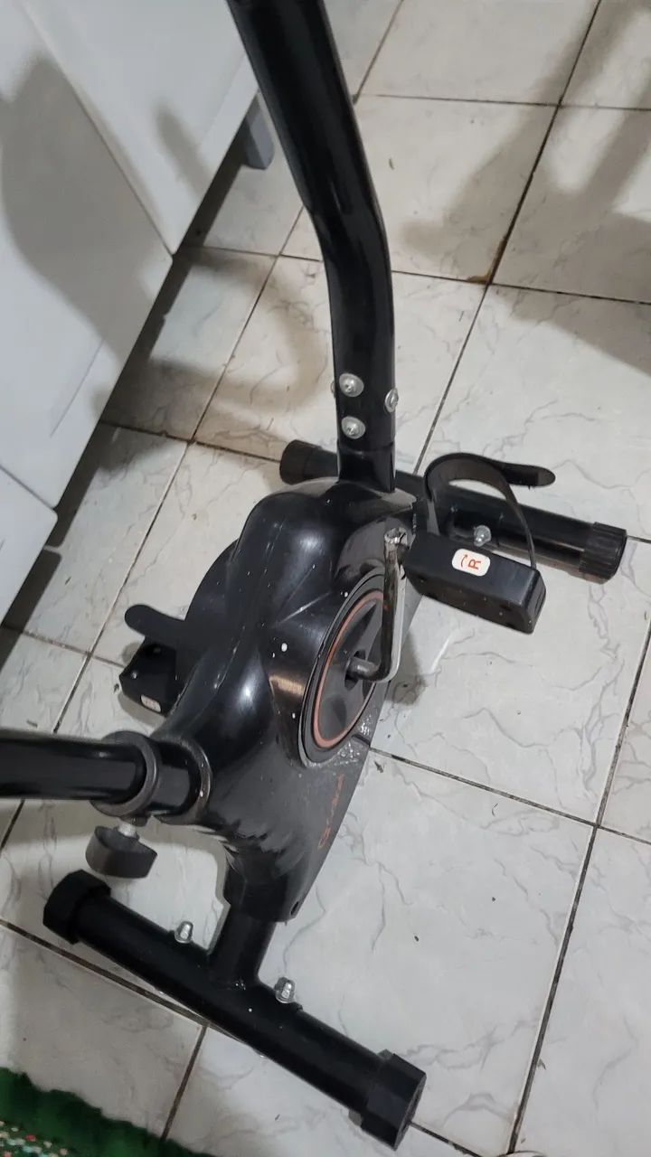 Bicicleta ergométrica - Foto 3