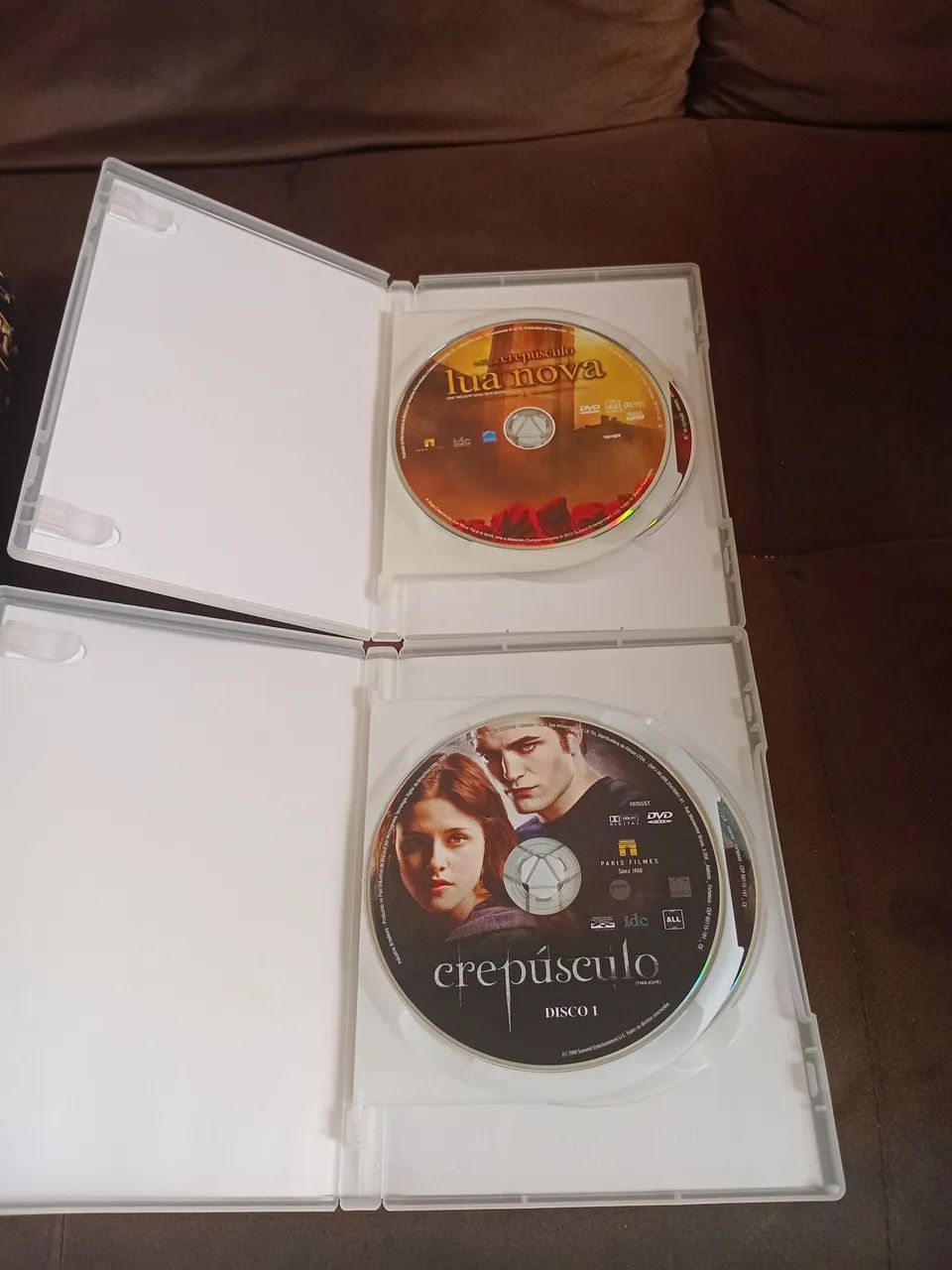 DVDS CREPÚSCULO E LUA NOVA EDIÇÃO ESPECIAL DE COLECIONADOR EM EXCELENTE ESTADO  - Foto 3