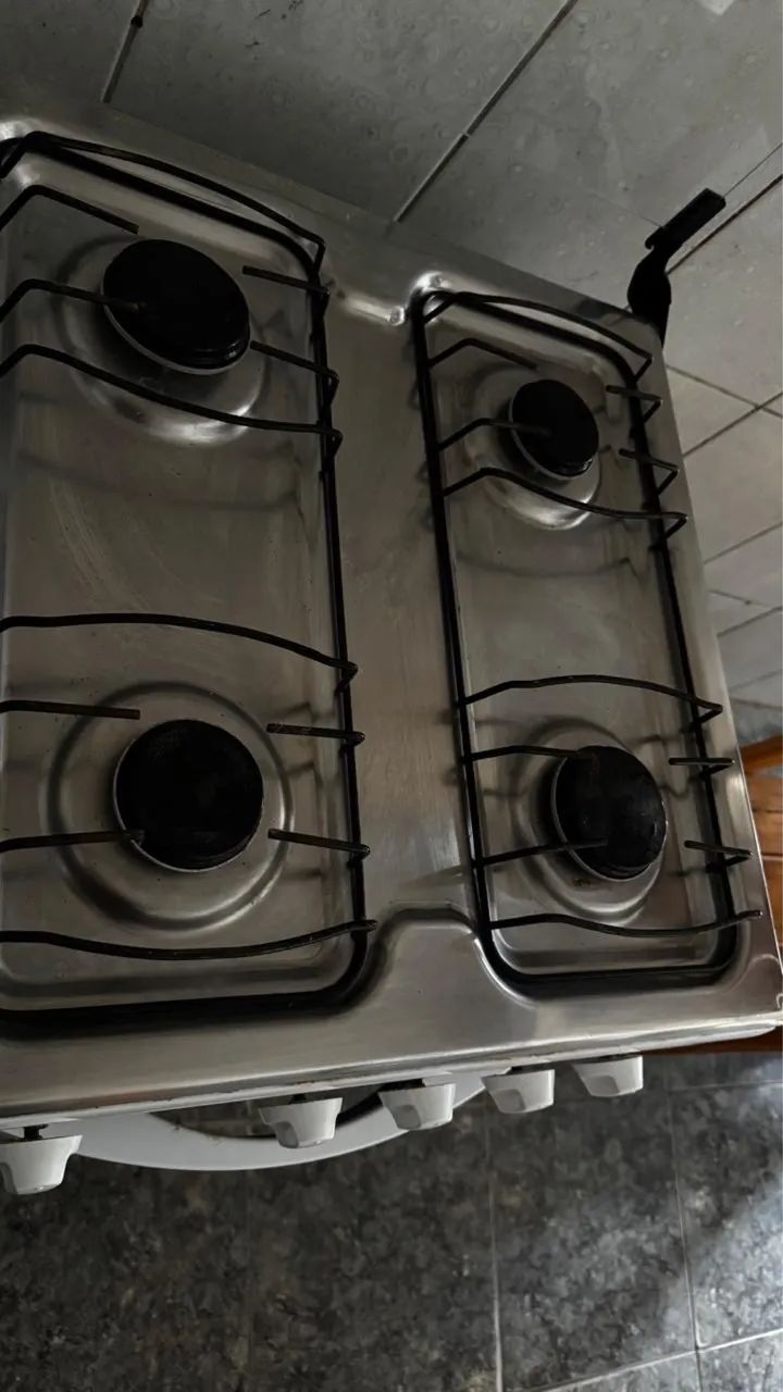 Fogão Esmaltec 4 bocas Pouco Usado  - Foto 4
