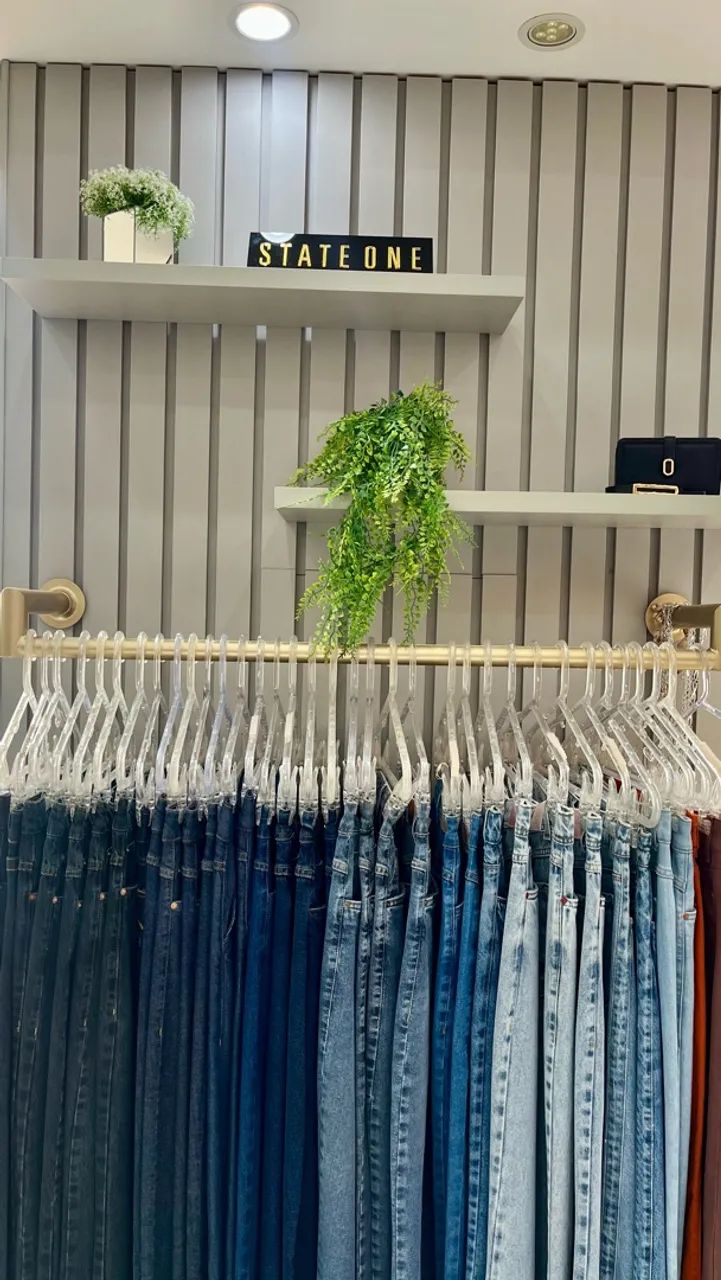 Loja de Moda Feminina Montada à Venda no Centro da Cidade - Foto 2
