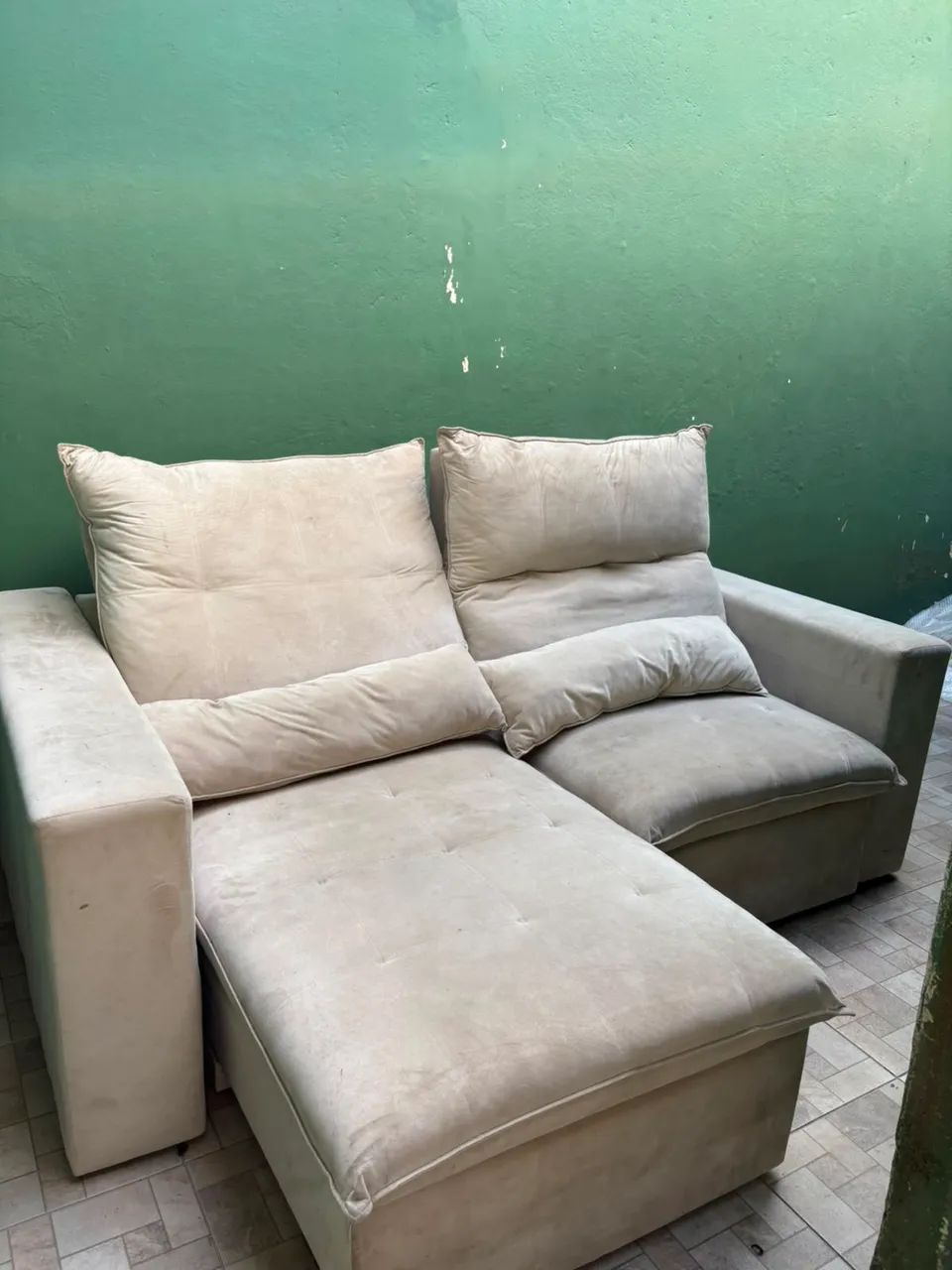 Sofá Retrátil Seminovo - Confortável e Espaçoso - Foto 4