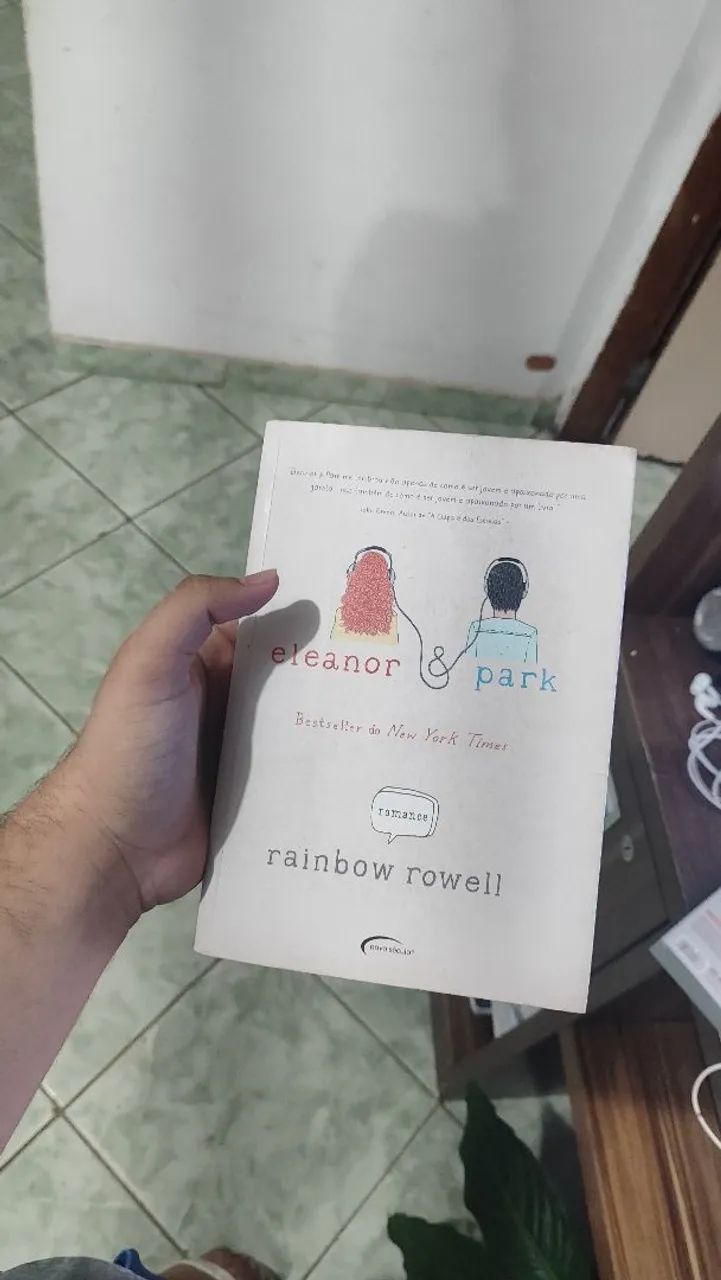 Livro Eleanor e Park 