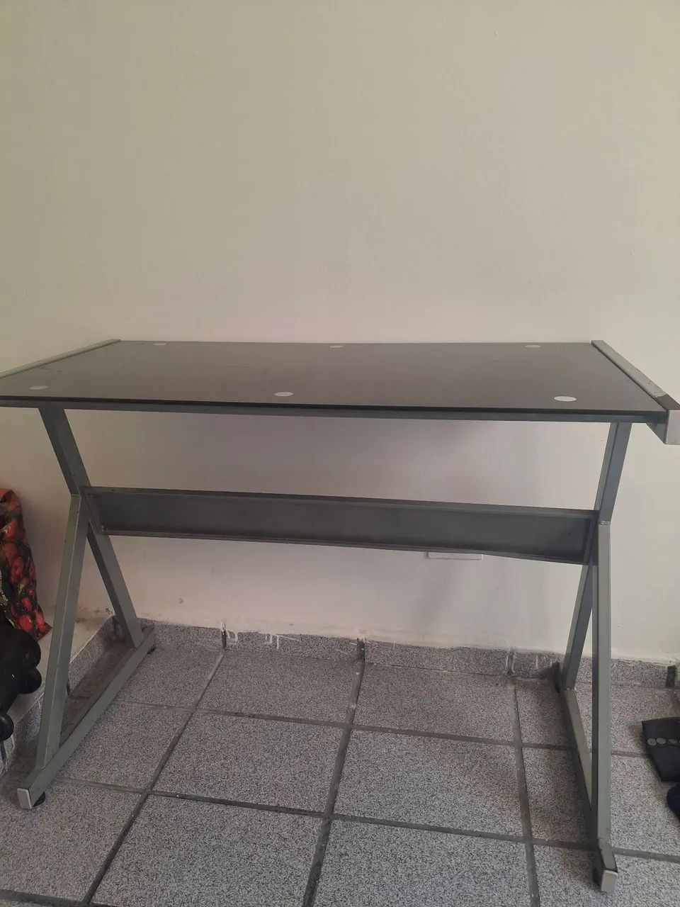 Mesa de escritório de vidro 