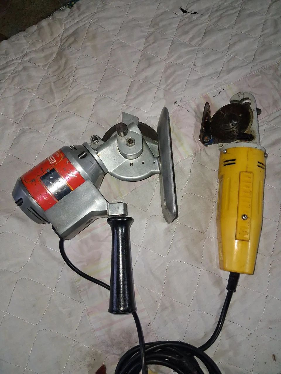 Máquina de Corte em Tecidos  - Foto 2