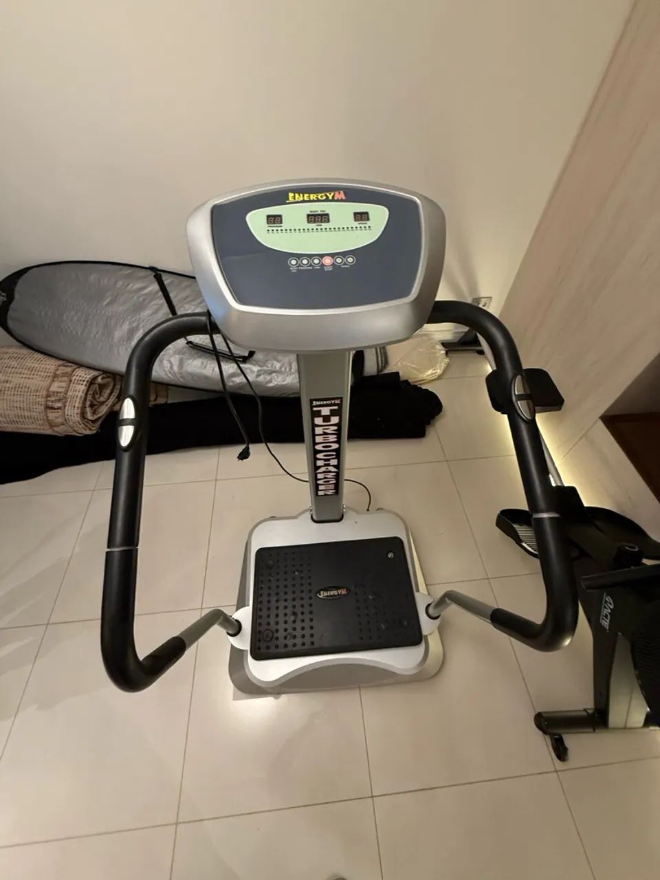 Base Vibratória para exercícios 