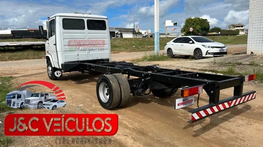 Mercedes 710 Plus (Longa) - Foto 8