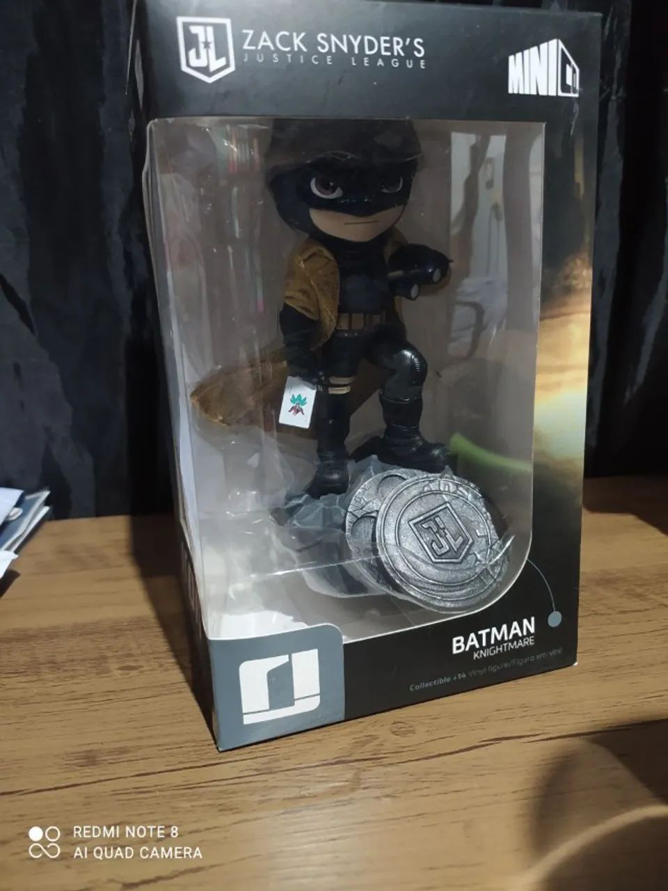 BATMAN ZACK SNIDER'S - MINICO IRON STUDIOS (NOVO)