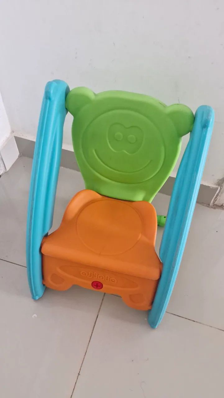 Gangorra e cadeira infantil 2 em 1 - Foto 2