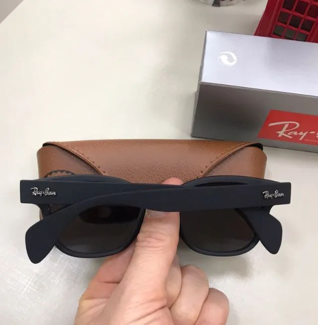 óculos de sol ray ban malibu black matte - Foto 4