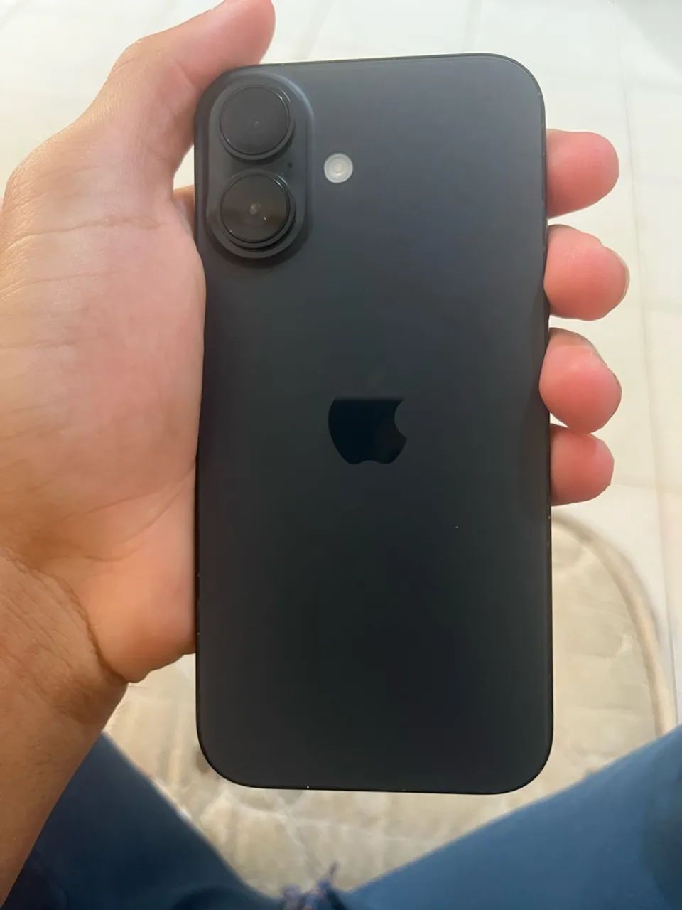 iPhone 16  - Foto 2