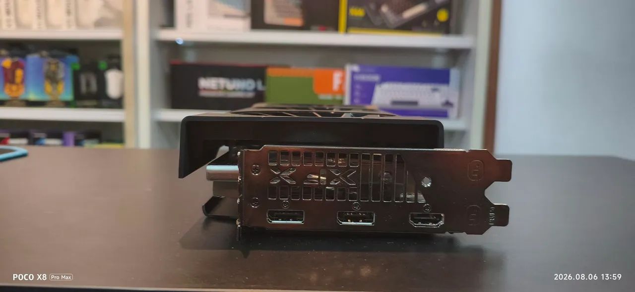 RX 9060 XT 16 GB - Foto 3