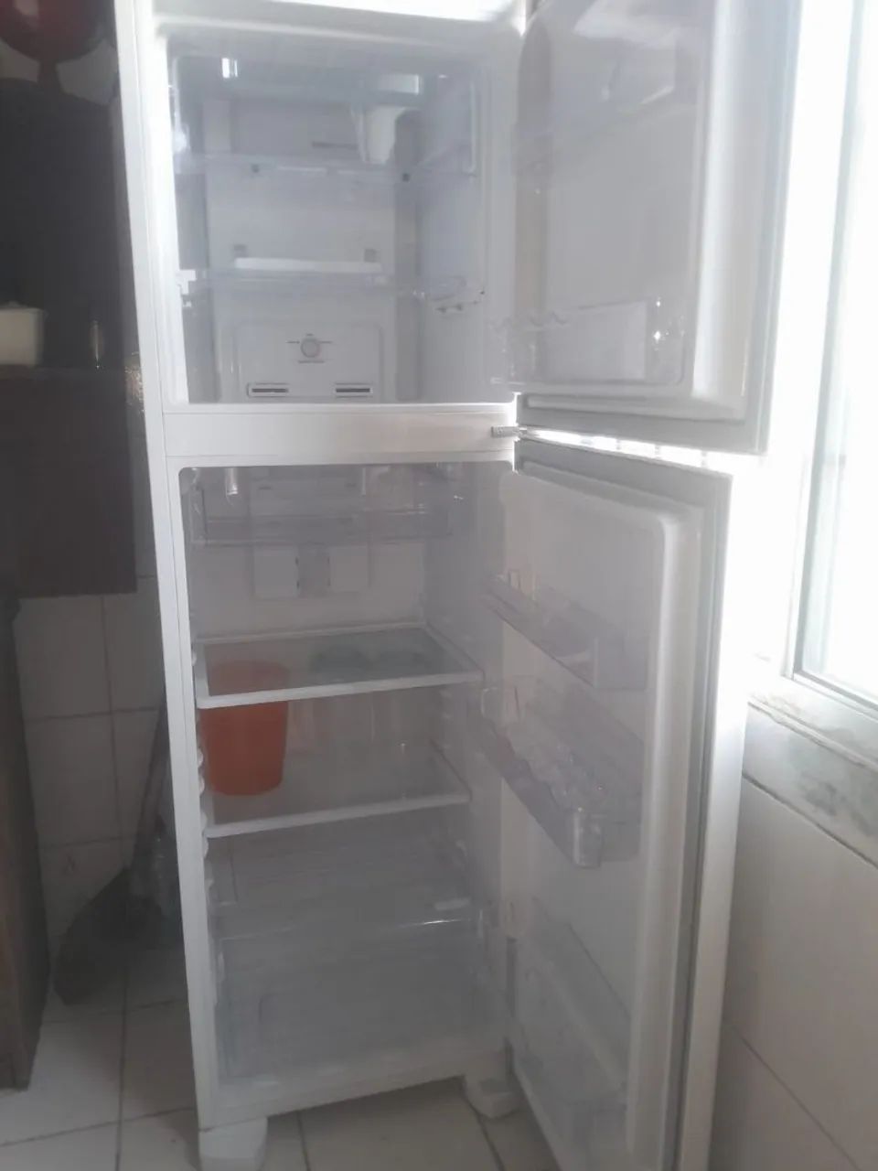 Geladeira Seminova - Foto 5