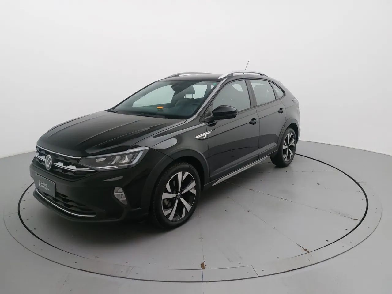 Volkswagen Nivus Highline 1.0 200 TSI Flex Aut., foto 1 de 18