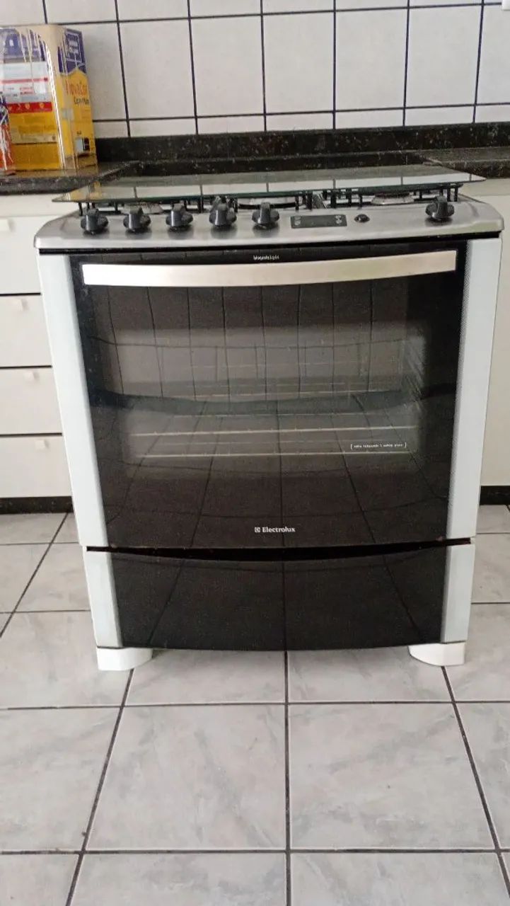 Fogão Eletrolux 5 bocas - Foto 3