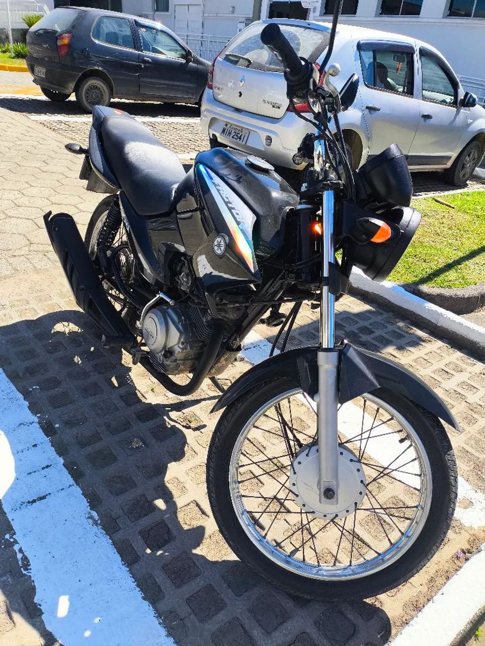 YBR FACTOR 125 - Foto 2
