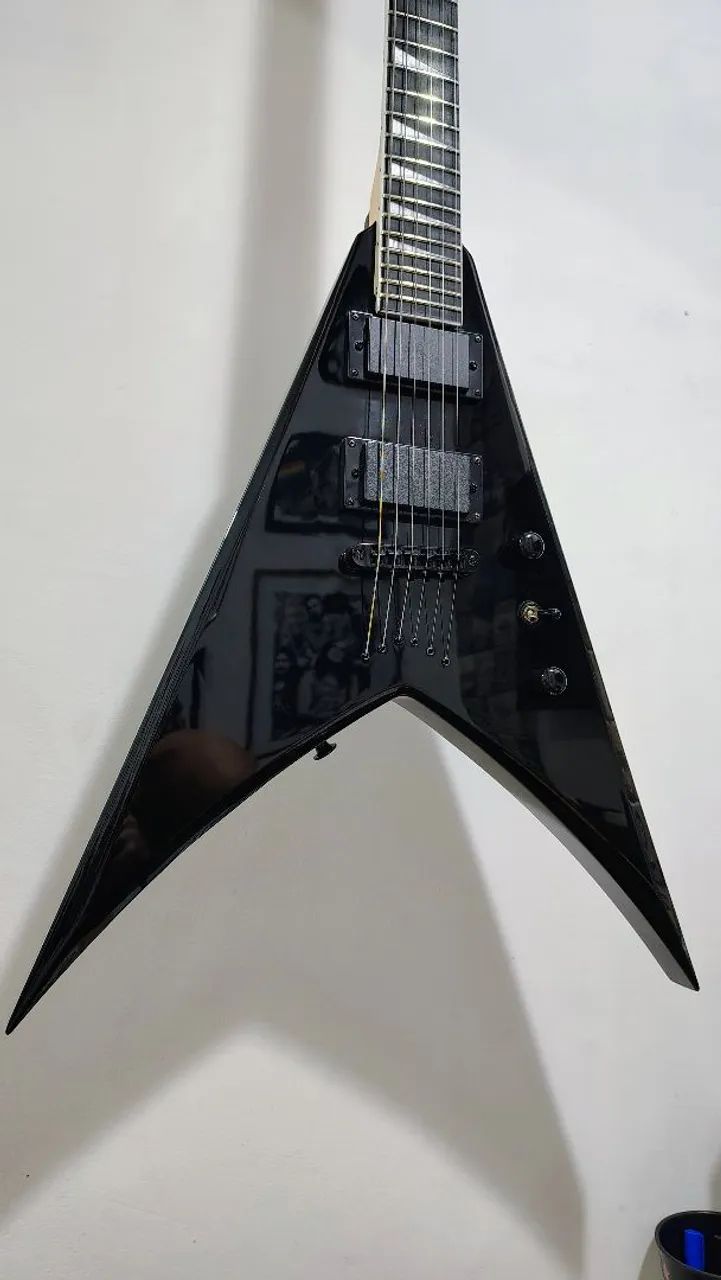 Guitarra Jackson Flying V c/ upgrades - Foto 4