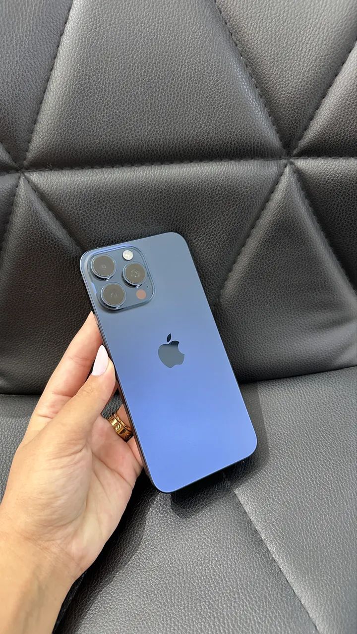 IPHONE 15 PRO MAX DE 512G SEMI NOVO ZERO - Celulares e Smartphones