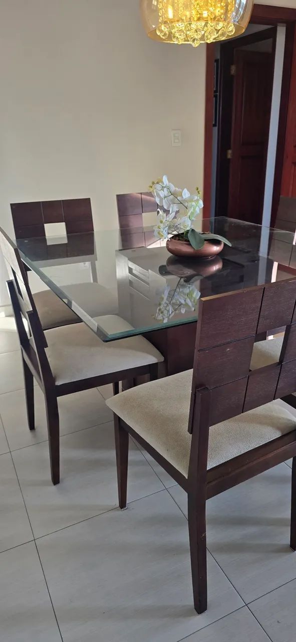 Conjunto mesa e 6 cadeiras - Foto 4
