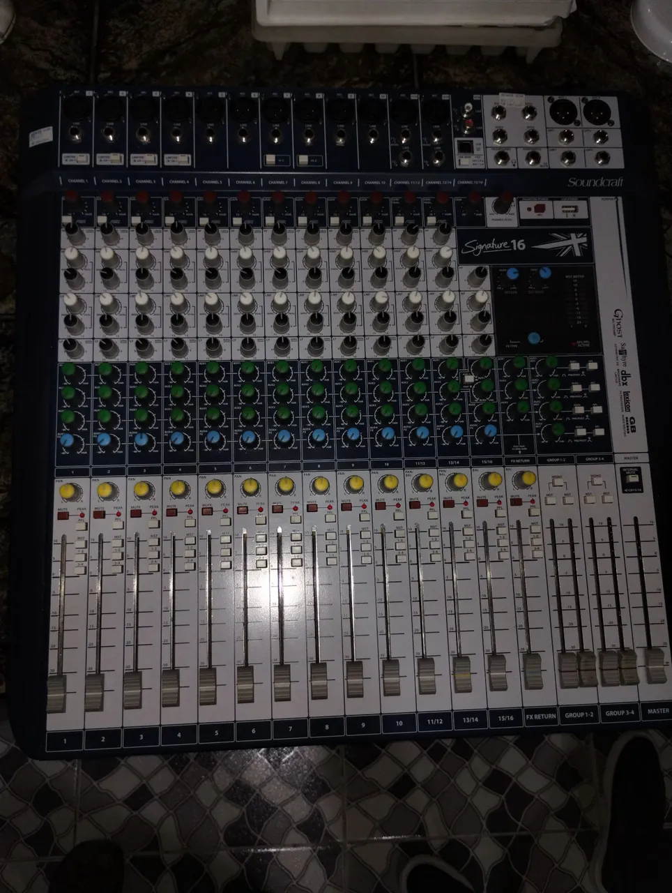 Mesa de Som Mackie Micro Series 1202 vlz - Equipamentos e