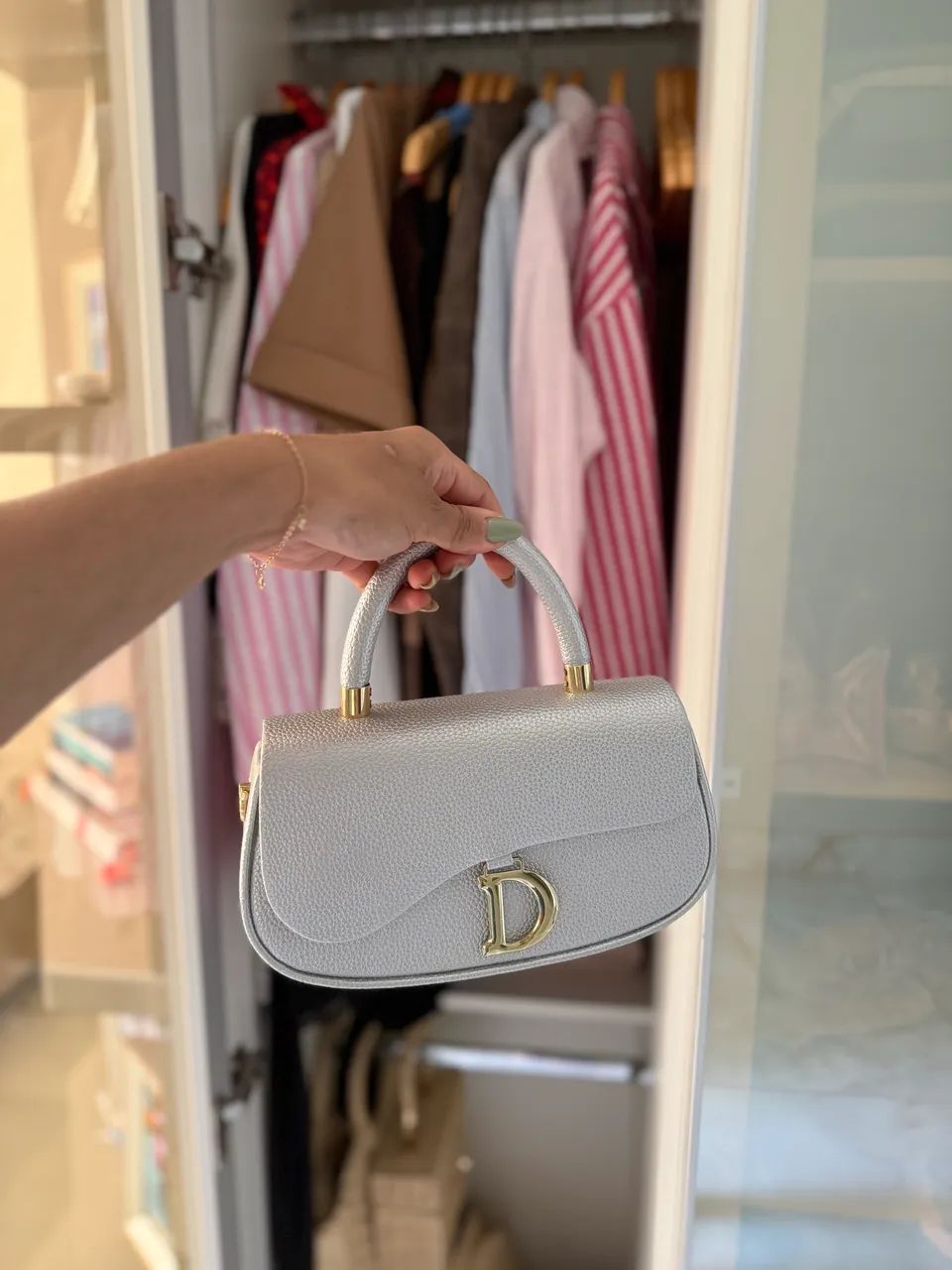 Vendo 4 bolsas por 200$ - Foto 3