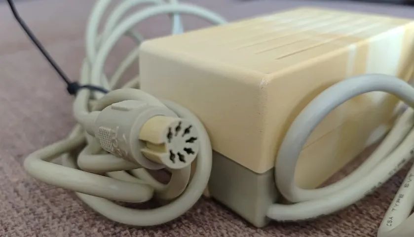 Fonte de Alimentação APPLE modelo A2M4017, para computadores APPLE IIC ( 2C ) - Testada - Foto 2