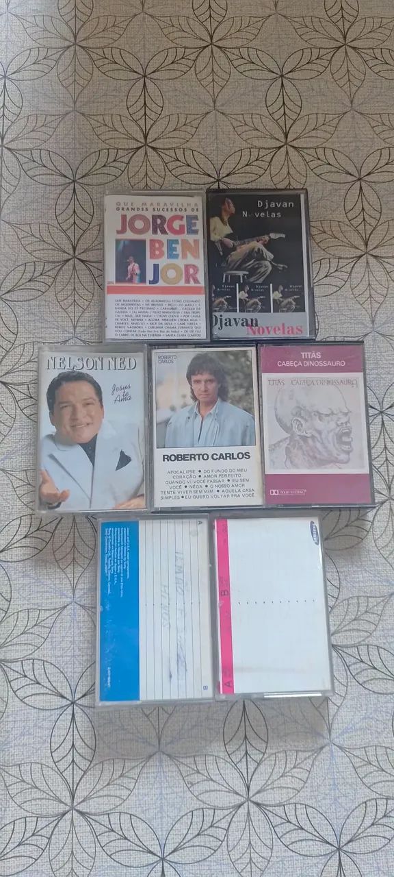 07 Fitas cassete variadas 5 com músicas e  2 para gravar  - Foto 4