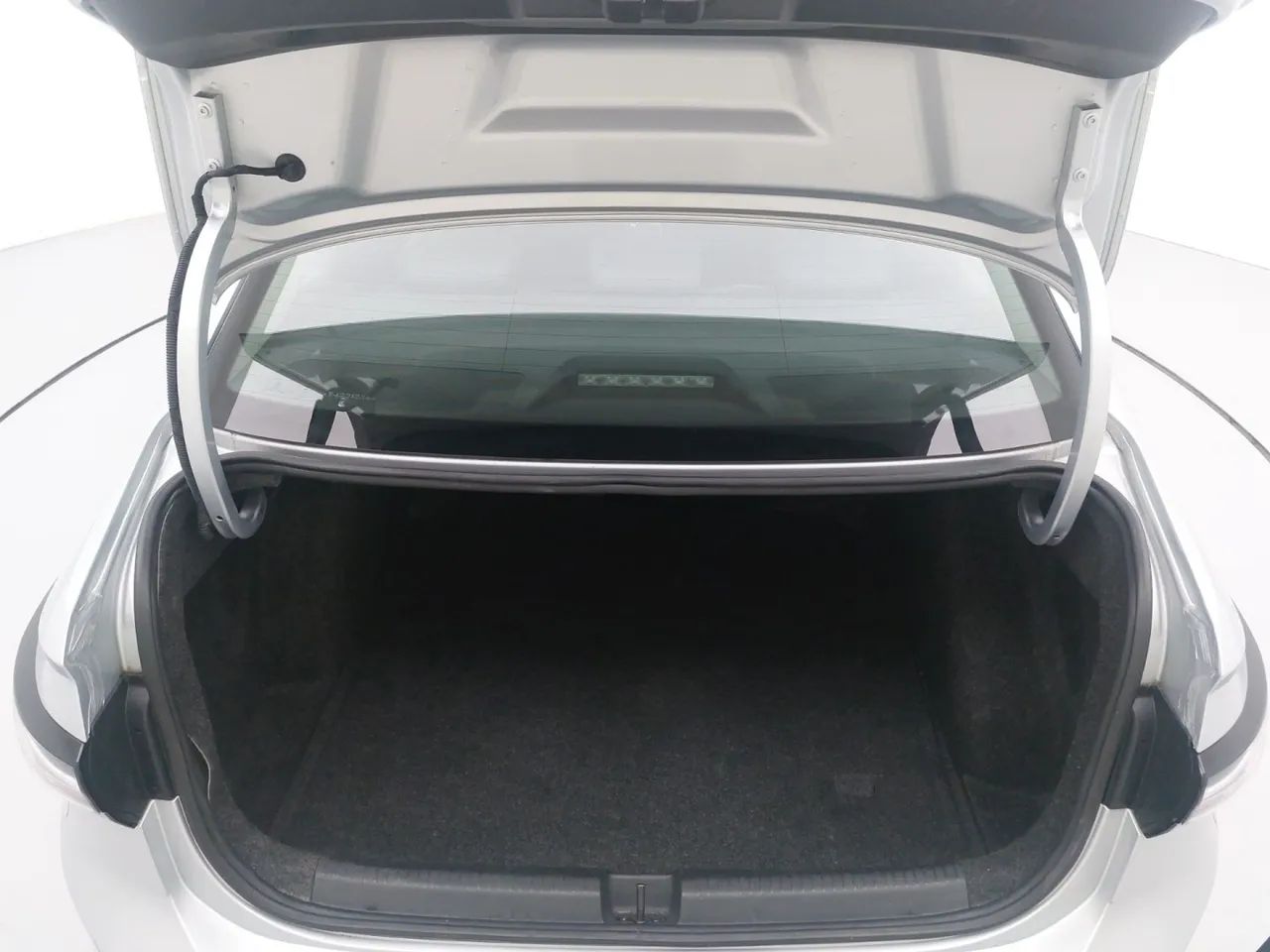 Volkswagen Virtus TSI 1.0 Flex 12V 4p Aut., foto 9 de 18
