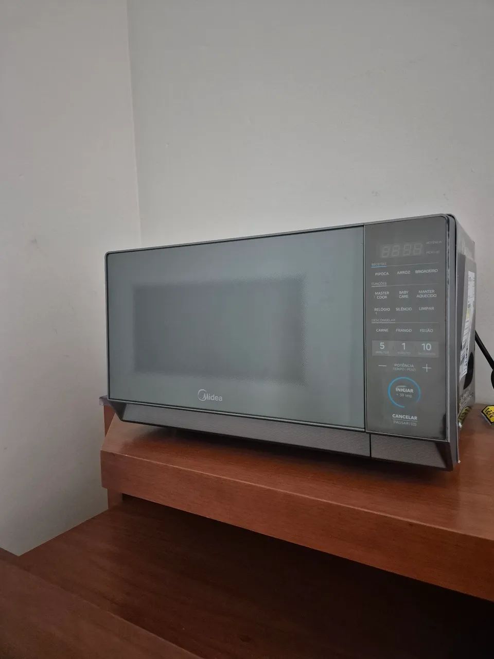 MICRO-ONDAS MIDEA 20L 