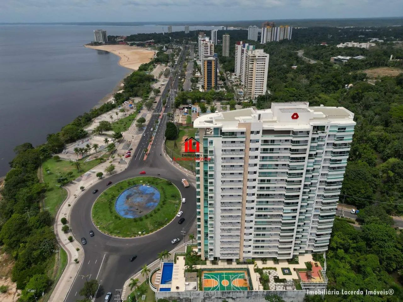 Apartamento, Vision Residence, com 3 suítes sendo 1 suíte com closet na Orla da Ponta Negr