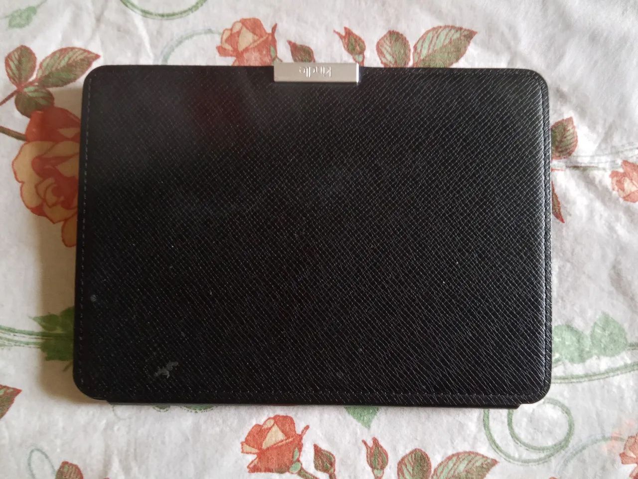 Kindle Paperwhite 6a impecável com capa, cabo, carregador original