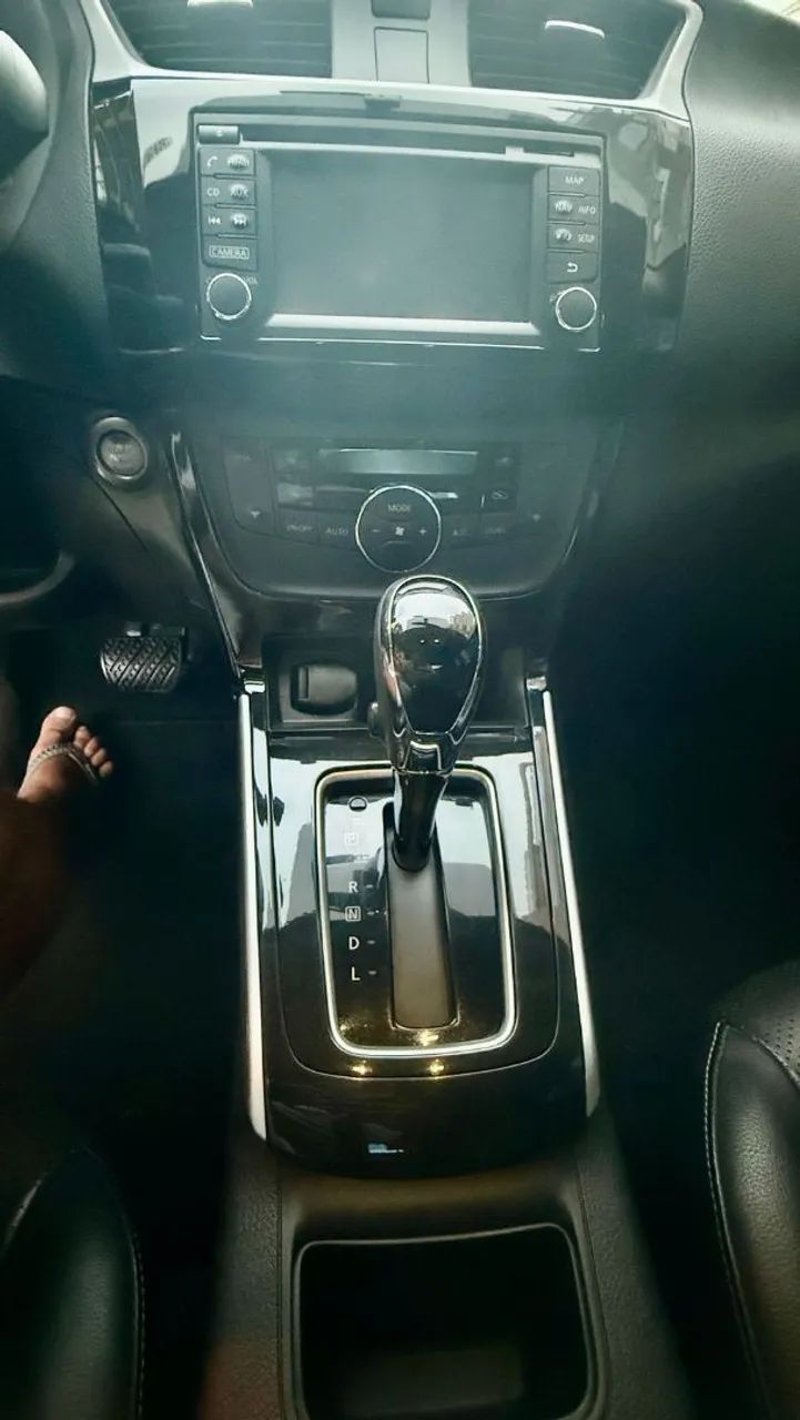 Nissan Sentra SV 2.0 Flexstart 16V Aut. 2017 - Foto 5