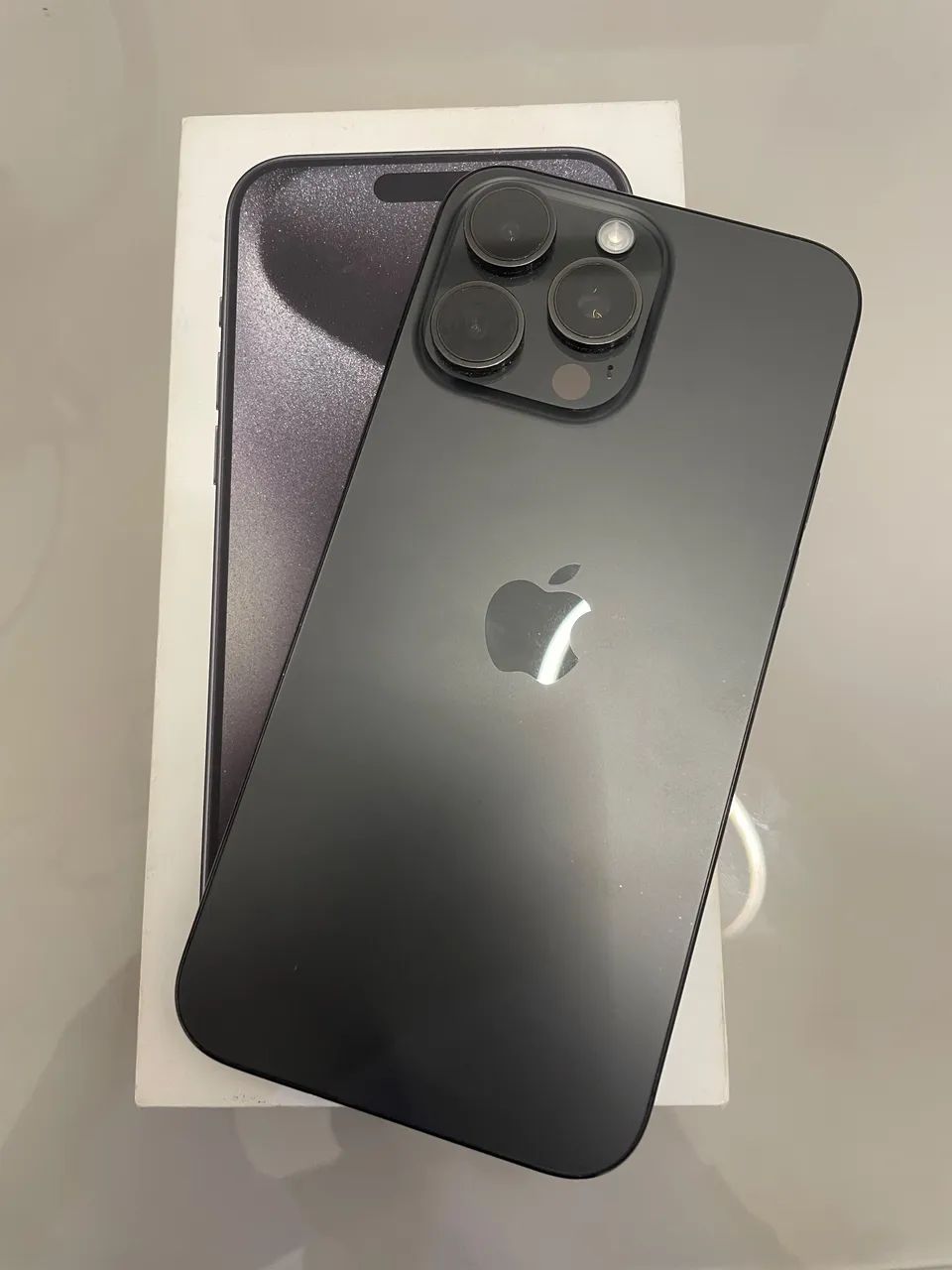 iPhone 15 pro Max  - Foto 3