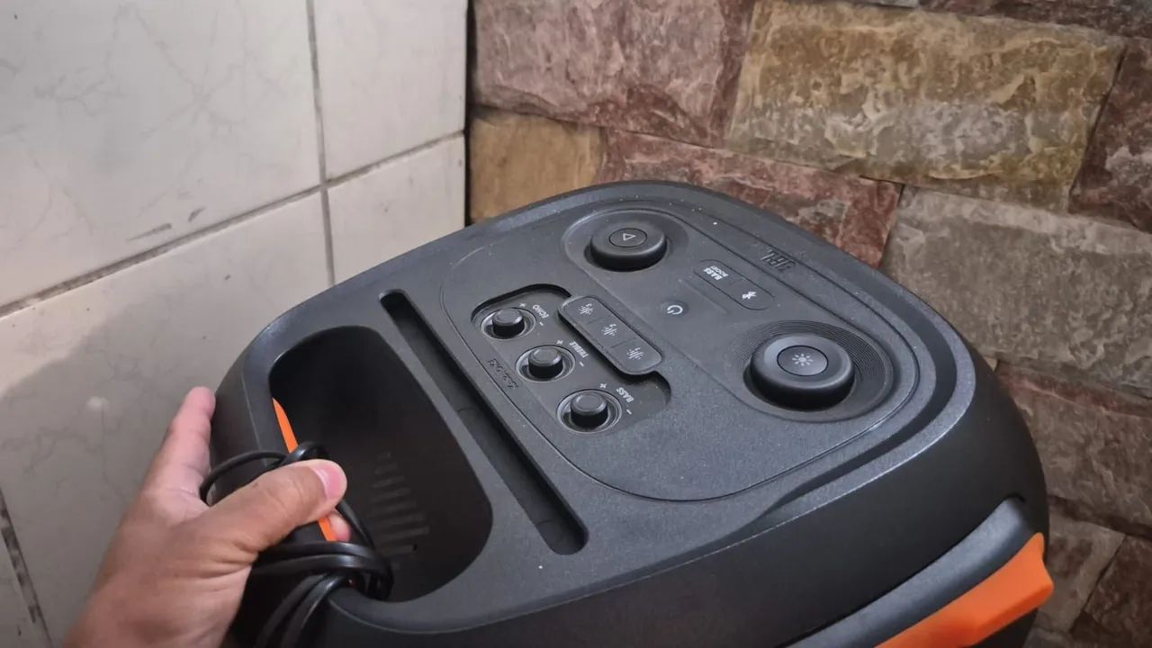 Caixa JBL 710 - Foto 3